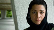 إيران تفرج عن بطلة فيلم "طهران للبيع"المحكومة بالجلد والسجن