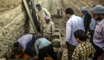 مقابر بطبقات عدة في دوما مع ازدياد عدد القتلى مقابر بطبقات عدة في دوما مع ازدياد عدد القتلى