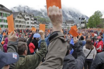 السويسريون يقترعون على منح الاستخبارات مزيد من الصلاحيات