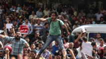 مصر تنفي نيتها تسريح مليوني موظف حكومي مصر تنفي نيتها تسريح مليوني موظف حكومي