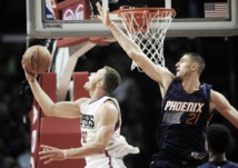 كليبرز يعبر بولز ويعزز صدارته في دوري السلة الأمريكي كليبرز يعبر بولز ويعزز صدارته في دوري السلة الأمريكي