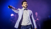 مصر تمنع تامر حسني من السفر لعدم حصوله على موافقة أمنية  
