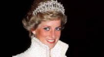 رسائل الأميرة ديانا تحقق عائدا أعلى من المتوقع في مزاد بريطاني رسائل الأميرة ديانا تحقق عائدا أعلى من المتوقع في مزاد بريطاني