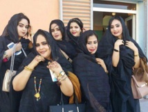 رئيس الوزراء الموريتاني يؤكد مراجعة قانون للمرأة مثير للجدل