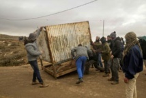 مستوطنون يطلقون النار لمنع اهالي قرية بالضفة من الوصول لنبع ماء