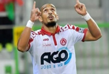 الجزائري سعدي: وصفوني بالعربي القذر والارهابي القذر الجزائري سعدي: وصفوني بالعربي القذر والارهابي القذر