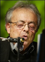 ديوان الشعر العربي بالفرنسية عن دار غاليمار ديوان الشعر العربي بالفرنسية عن دار غاليمار