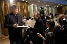 لوكليزيو يعتبر جائزة نوبل "منبرا" لترابط الثقافات لوكليزيو يعتبر جائزة نوبل "منبرا" لترابط الثقافات