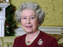 الملكة اليزابيث الثانية تدعو افراد عائلتها لحصر النفقات