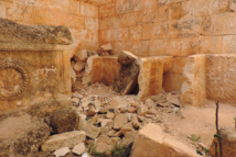 النبش في القبور والمواقع الأثرية مهنة رائجة في تونس النبش في القبور والمواقع الأثرية مهنة رائجة في تونس