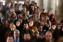 قرقوش العراقية تقيم اول قداس للشعانين بعد طرد الجهاديين قرقوش العراقية تقيم اول قداس للشعانين بعد طرد الجهاديين