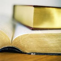 معرض القاهرة للكتاب :مخاوف التحول الى ظاهرة تجارية   معرض القاهرة للكتاب :مخاوف التحول الى ظاهرة تجارية