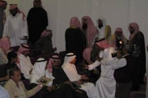 الشرطة الدينية تعرقل عرض مسرحية سعودية