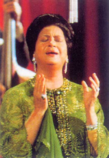 والله زمن يا سلاحي ..مصر توثق ذاكرتها الوطنية والله زمن يا سلاحي ..مصر توثق ذاكرتها الوطنية