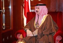 البحرين : مطالبات بالافراج عن متهمين بالتآمر البحرين : مطالبات بالافراج عن متهمين بالتآمر