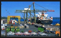 كيف سينتهي الصراع على ميناء الحديدة في اليمن؟ كيف سينتهي الصراع على ميناء الحديدة في اليمن؟