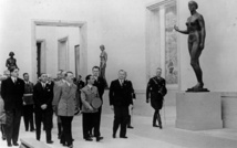 الفن الذي أحبه هتلر في معرض بمدينة ألمانية الفن الذي أحبه هتلر في معرض بمدينة ألمانية