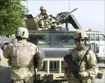 الجنود التشيك يتسلون باصطياد الأفغان الجنود التشيك يتسلون باصطياد الأفغان