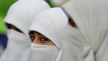 النمسا تحظر ارتداء النقاب والبرقع في الأماكن العامة