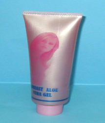 نمو خصائص ذكورية في أجسام الفتيات الصغيرات بسبب جل تستوستيرون نمو خصائص ذكورية في أجسام الفتيات الصغيرات بسبب جل تستوستيرون