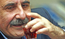 ابواب بيروت وقصائد اخرى لعباس بيضون الى الفرنسية ابواب بيروت وقصائد اخرى لعباس بيضون الى الفرنسية