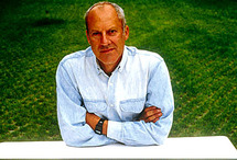 المعماري البريطاني نورمان فوستر يفوز بجائزة أسبانية المعماري البريطاني نورمان فوستر يفوز بجائزة أسبانية