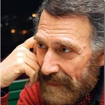 علي فرزات  يحيل مقر صحيفة الدومري الممنوعة في دمشق  الى صالة عرض للفن الساخر علي فرزات  يحيل مقر صحيفة الدومري الممنوعة في دمشق  الى صالة عرض للفن الساخر