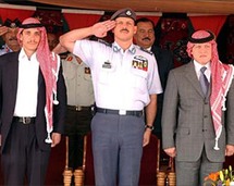  الأبن سر أبيه ...عبدالله الثاني يعتزم إقالة شقيقه وتعيين نجله القاصر وليا للعهد بدلا عنه