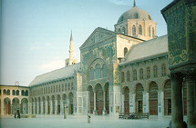 المسجد الأموي في دمشق مفخرة معمارية لأول دولة اسلامية في التاريخ
