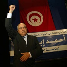 احمد ابراهيم الأمين العام لحركة التجديد المعارضة