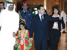 الرئيس الفرنسي وولي عهد ابوظبي محمد بن زايد آل نهيان الرئيس الفرنسي وولي عهد ابوظبي محمد بن زايد آل نهيان