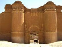 العثور على لوحة تزيينية لفارس شرقي في سوريا تعود إلى الحقبة الأموية العثور على لوحة تزيينية لفارس شرقي في سوريا تعود إلى الحقبة الأموية