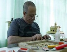 الفنان اللبنابي توفيق ضاهر الفنان اللبنابي توفيق ضاهر