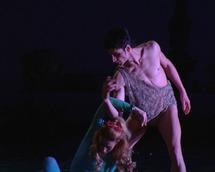 "نابولي حبي"  عرض مسرحي مشاكس ضمن مهرجان الكرز بموسكو "نابولي حبي"  عرض مسرحي مشاكس ضمن مهرجان الكرز بموسكو