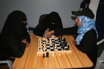 المرأة اليمنية تسعى لممارسة الرياضة وسط ثقافة تحظرها عليها المرأة اليمنية تسعى لممارسة الرياضة وسط ثقافة تحظرها عليها