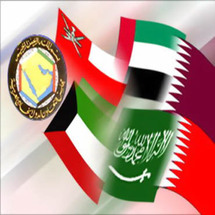 أربع دول خليجية توقع اتفاقية الاتحاد النقدي الخليجي أربع دول خليجية توقع اتفاقية الاتحاد النقدي الخليجي