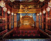 قصر فرساي يعيد افتتاح صالة الاوبرا الملكية التي شهدت زفاف لويس السادس عشر 