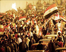 مشهد من الاحتفالات بفوز المنتخب المصري