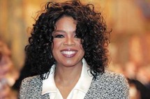 أوبرا وينفري تنفق 800 ألف دولار في رحلة سياحية للترفيه عن العاملين لديها وأسرهم أوبرا وينفري تنفق 800 ألف دولار في رحلة سياحية للترفيه عن العاملين لديها وأسرهم