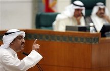 نائب كويتي يتهم وزير الداخلية بتركيب كاميرات في مجلس الأمة للتجسس على النواب نائب كويتي يتهم وزير الداخلية بتركيب كاميرات في مجلس الأمة للتجسس على النواب