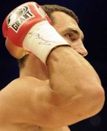 الأوكراني فلاديمير كليتشكو أسطورة جديدة في عالم الملاكمة القاسي الأوكراني فلاديمير كليتشكو أسطورة جديدة في عالم الملاكمة القاسي