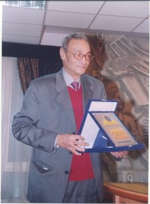 الروائي بهاء طاهر الروائي بهاء طاهر