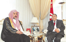 وزير الشؤن الدينية التونسي مع وزير الاوقاف السعودي وزير الشؤن الدينية التونسي مع وزير الاوقاف السعودي
