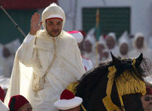 الملك محمد السادس عشر سنوات على تولي العرش بالمغرب الملك محمد السادس عشر سنوات على تولي العرش بالمغرب