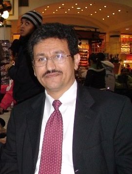 الصحافي والكاتب اليمني منير الماوري الصحافي والكاتب اليمني منير الماوري