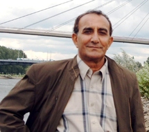 حاتم الصكر لـ"صحيفة الهدهد الدولية":قصيدة النثر لا تحتاج الى فرمان من مسابقة أمير الشعراء   حاتم الصكر لـ"صحيفة الهدهد الدولية":قصيدة النثر لا تحتاج الى فرمان من مسابقة أمير الشعراء