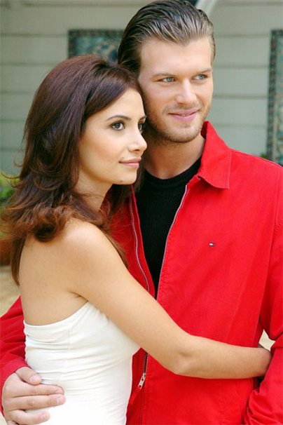 كان السياح العرب في تركيا يقصدون مساجد أسطنبول أما اليوم فصاروا يقتفون آثار نور ومهند كان السياح العرب في تركيا يقصدون مساجد أسطنبول أما اليوم فصاروا يقتفون آثار نور ومهند