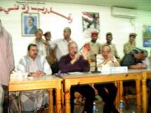 محمد ناصر احمد وزير الدفاع اليمني بين العميدين قائد العنسي وعبدالله الكبودي محمد ناصر احمد وزير الدفاع اليمني بين العميدين قائد العنسي وعبدالله الكبودي