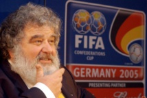 رحيل بليزر "رجل العشرة بالمئة" ومفجر فضائح "الفيفا" رحيل بليزر "رجل العشرة بالمئة" ومفجر فضائح "الفيفا"