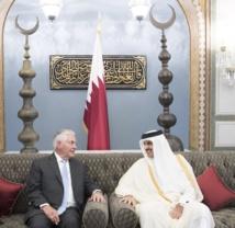 تيلرسون يختتم جولته الخليجية بسلسلة مباحثات في قطر تيلرسون يختتم جولته الخليجية بسلسلة مباحثات في قطر